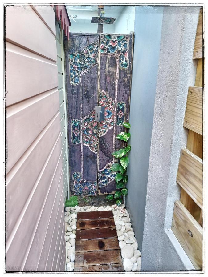 La Cabane D'Artiste Cul de Sac Eksteriør billede